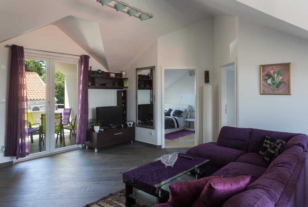 Laledo Apartman *