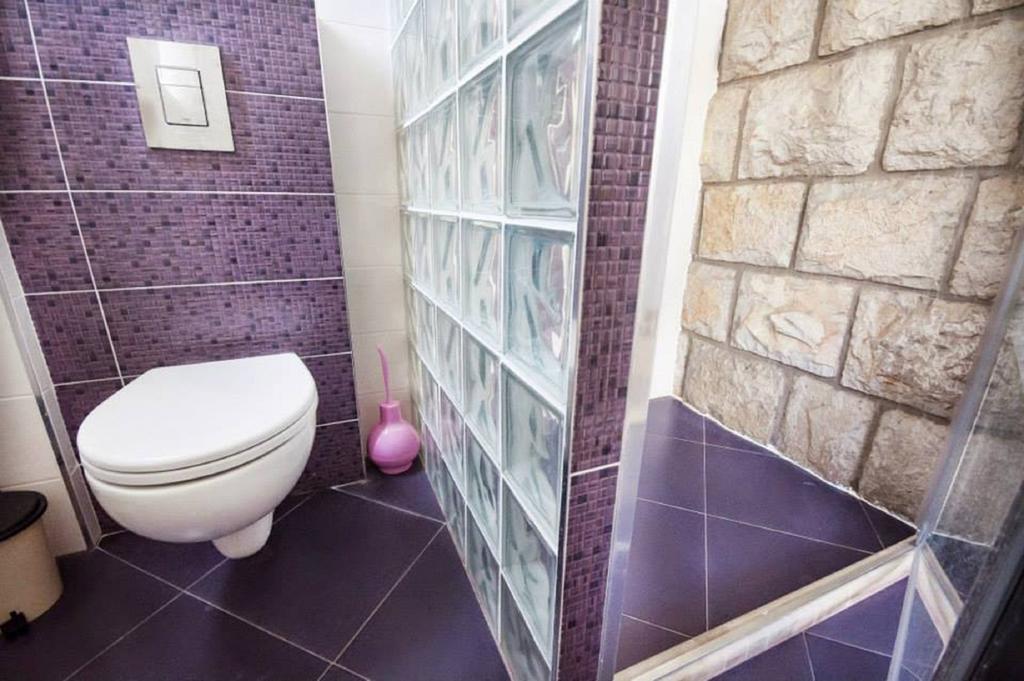Laledo Apartman *