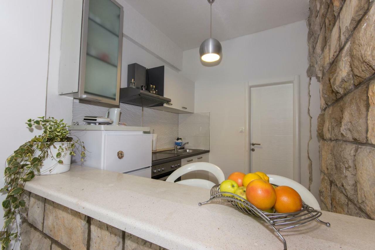 Laledo Apartman *